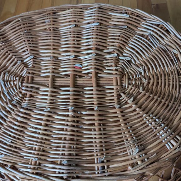 Handmade Vintage Wicker Dog Bed- Medium size - Picture 8 of 12